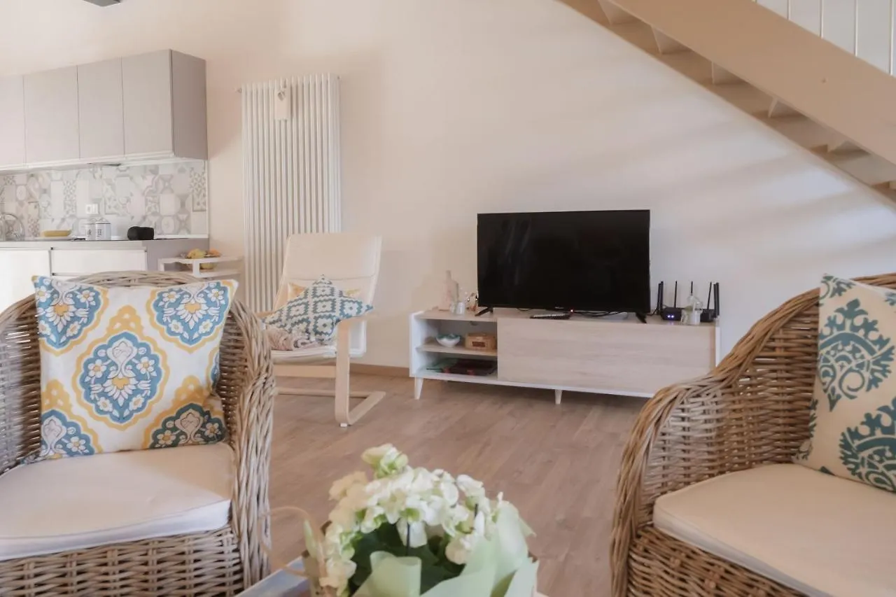 Apartment Ferienwohnung Casa Alma Colico Italien